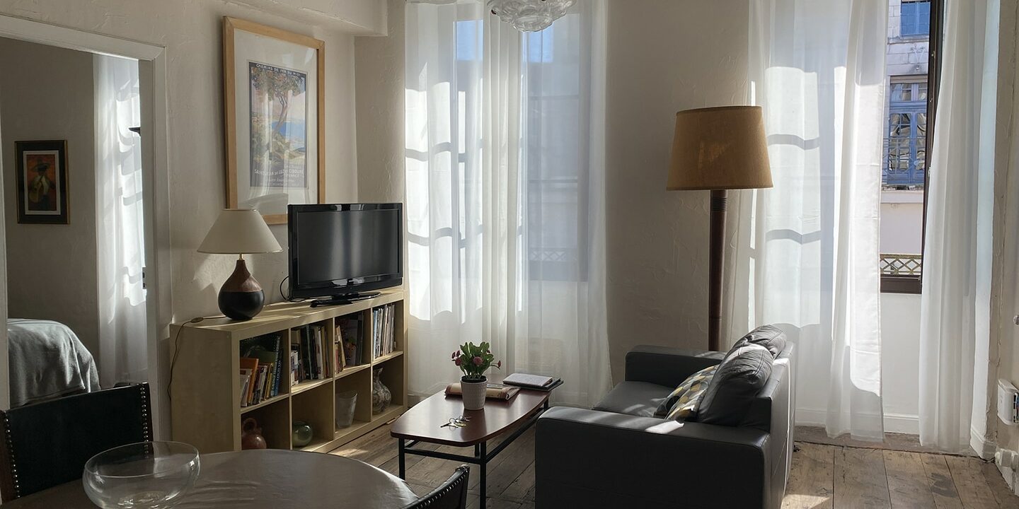 02-Salies-de-Bearn-location-appartement-meuble-pour-curiste-en-cure-au-thermes 02-Salies-de-Bearn-location-appartement-meuble-pour-curiste-en-cure-au-thermesappartement-meuble-pour-curiste-en-cure-au-thermes